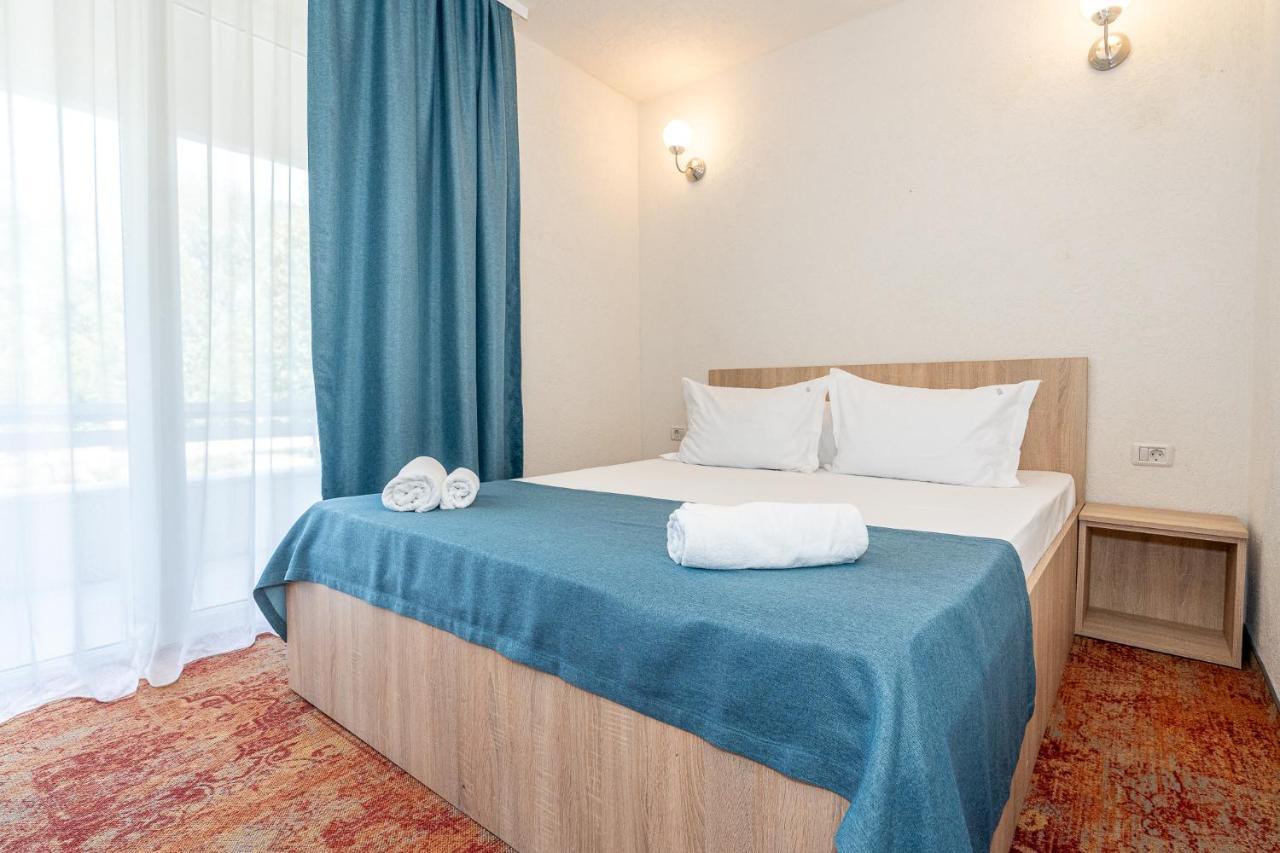 Hotel Irina เวนุส ภายนอก รูปภาพ