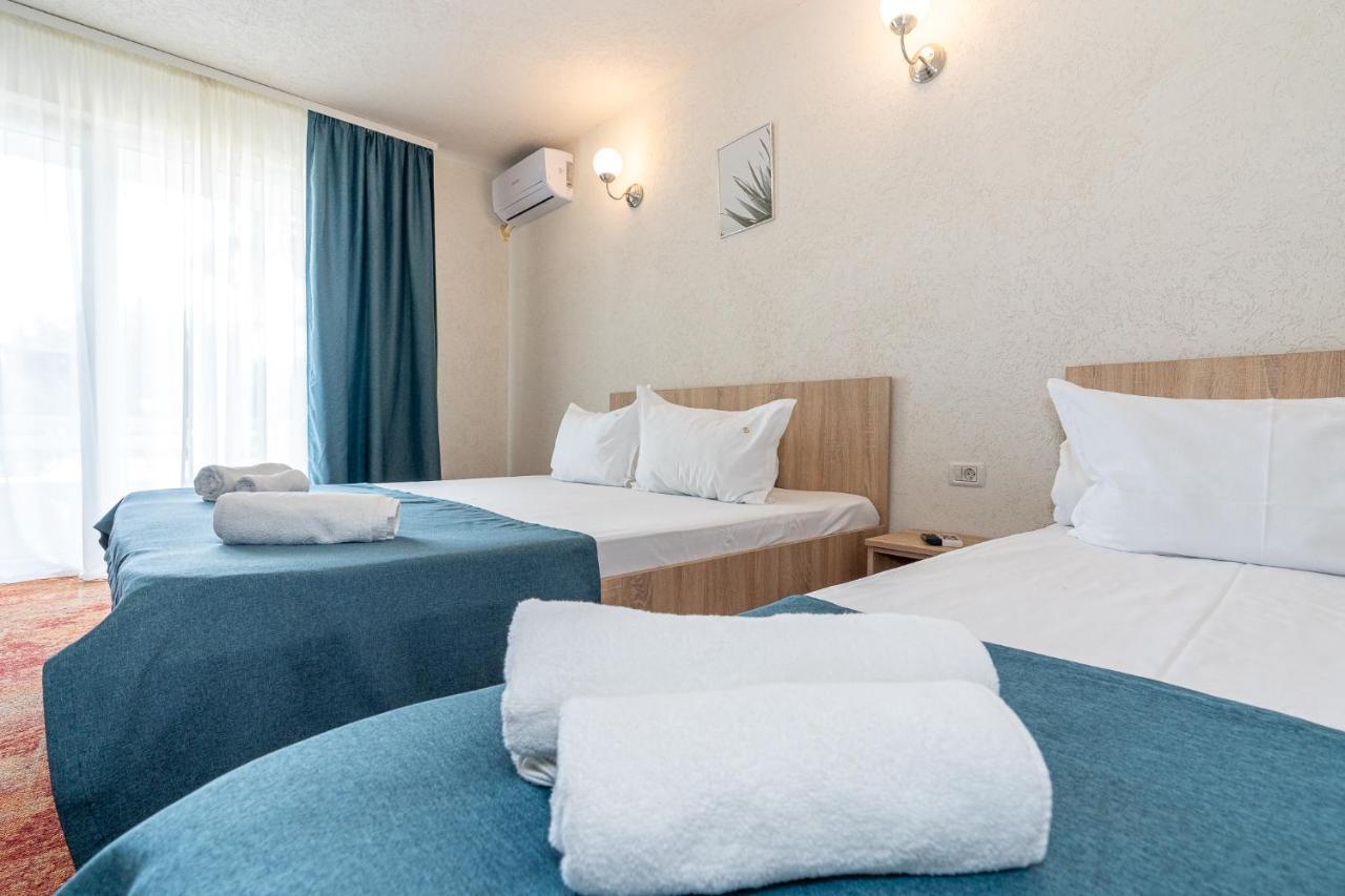 Hotel Irina เวนุส ภายนอก รูปภาพ