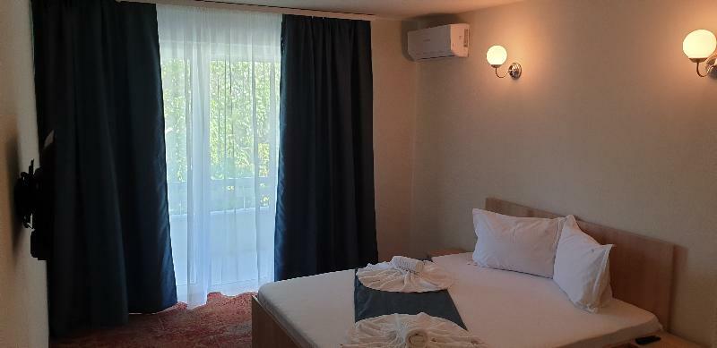 Hotel Irina เวนุส ภายนอก รูปภาพ